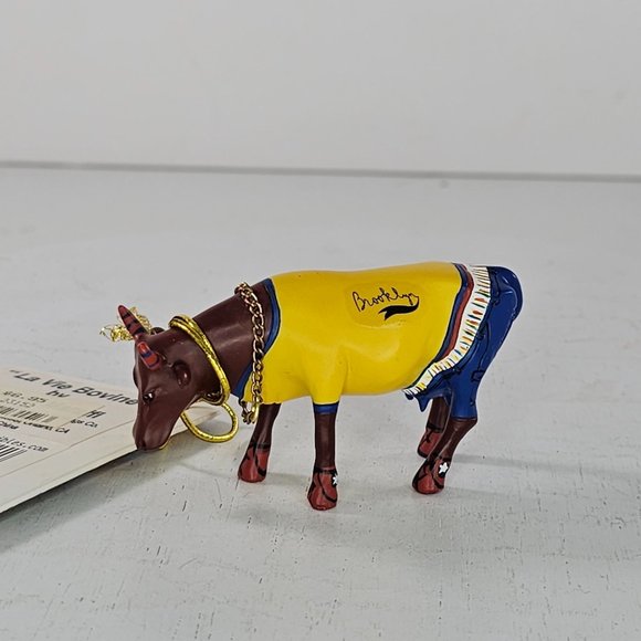 Cow Parade Mini Moo La Vie Bovine Figurine Brooklyn #23152 - Picture 8 of 8